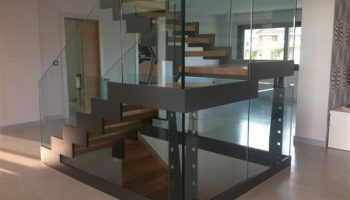 Diseño y fabricación de escaleras metálicas a medida en Cantabria